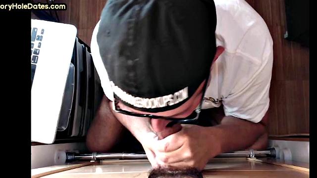 BJ gloryhole DILF eats Black cock in closeup