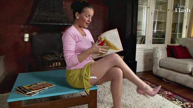 Marlyn - Goodie two?