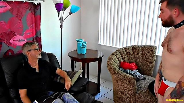 Sir Richard Gets a Foot Massage - Featuring Kaleb DeWulf & Richard Lennox