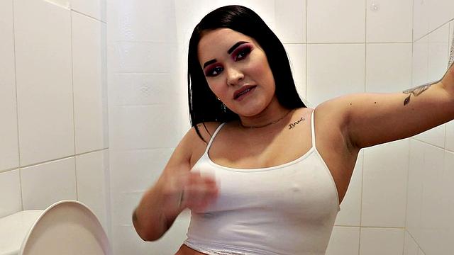 Mouth eats, pussy pays! Easiest way to get a girl and have sex for free