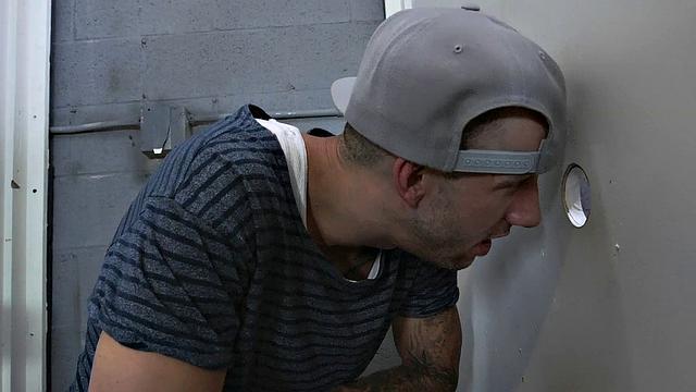 Gloryhole road trip: American babe gets her ass licked and fucked hard in a baseball cap