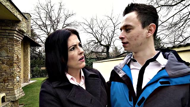 21 SEXTREME - Horny Stepmom Can't Wait To Fuck With Her Stepson And Gets Hot Facial