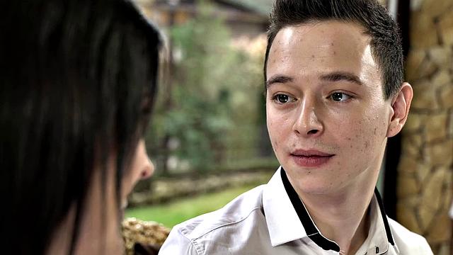 21 SEXTREME - Horny Stepmom Can't Wait To Fuck With Her Stepson And Gets Hot Facial