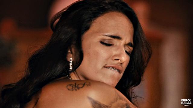 The Hot Barfly