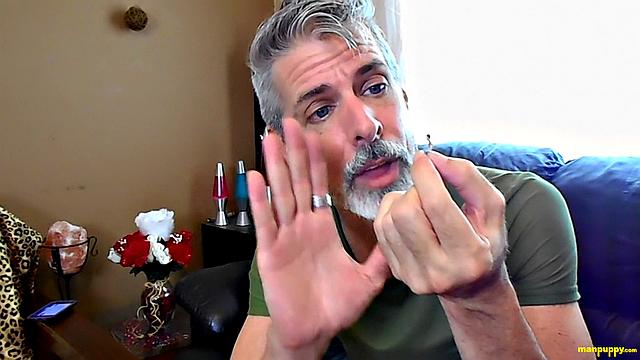 Suffocating In Giant Daddy's Ass - Richard Lennox
