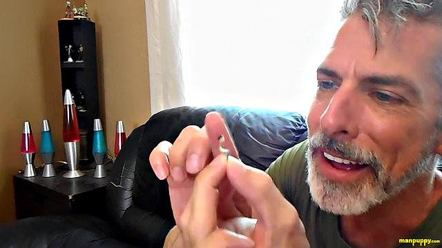 Suffocating In Giant Daddy's Ass - Richard Lennox