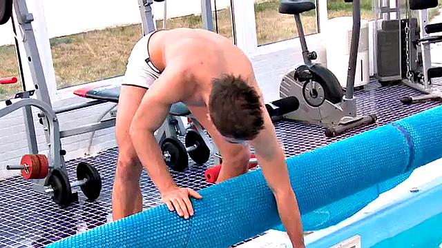 Hot fem bitches enjoy in 3some in anal hole