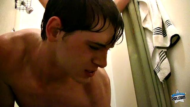 Hollywood 201: Episode 1 - Kain & Jayden Shower Together - Kain Lanning & Jayden Ellis