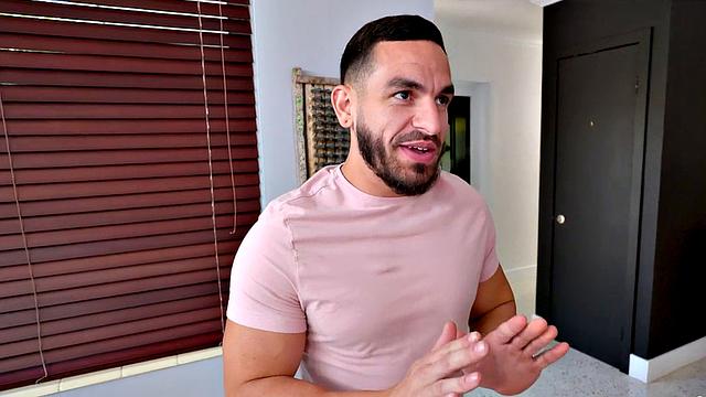 Creaming MILF slammed hardcore by big white dick