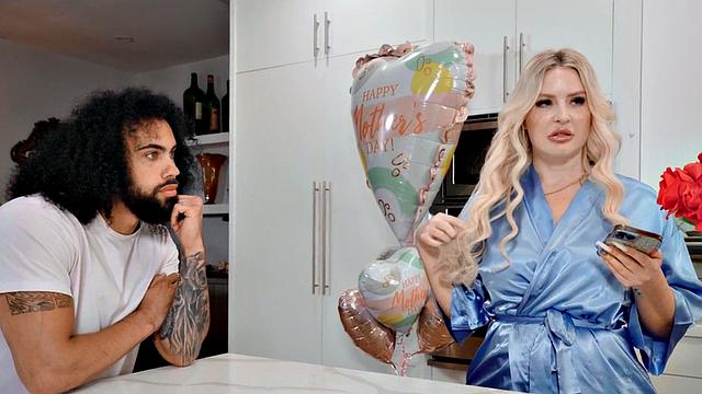 Bigbooty MILF bitch fucked by black guy in missionary