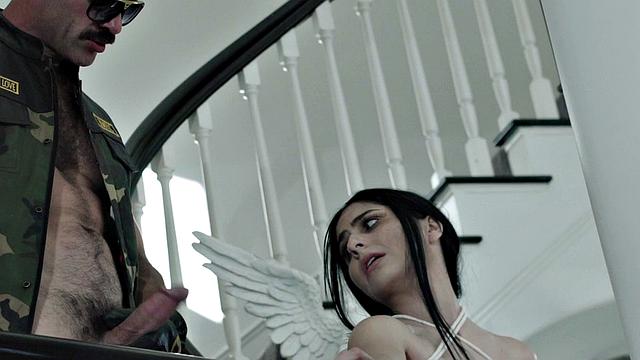 Kaitlyn Katsaros - Karl's Kastings