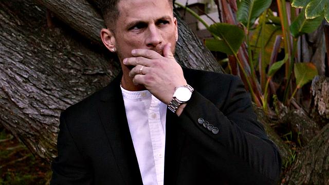 Городские мачо надрались по-сельски до изнеможения