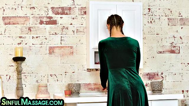 Cute masseuses cockriding in 3some