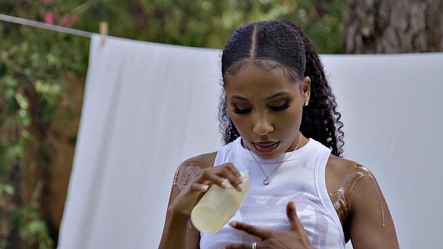 Oiled bigbooty ebony riding cock outdoor after yoga