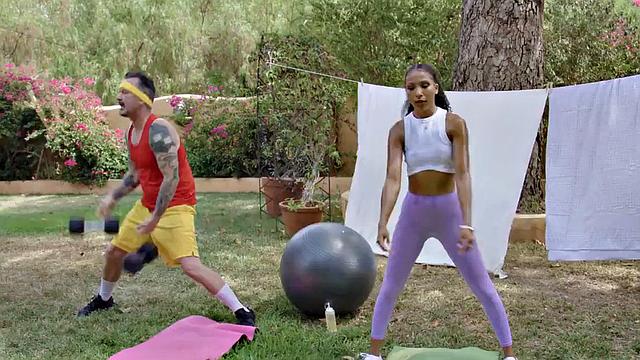 Oiled bigbooty ebony riding cock outdoor after yoga