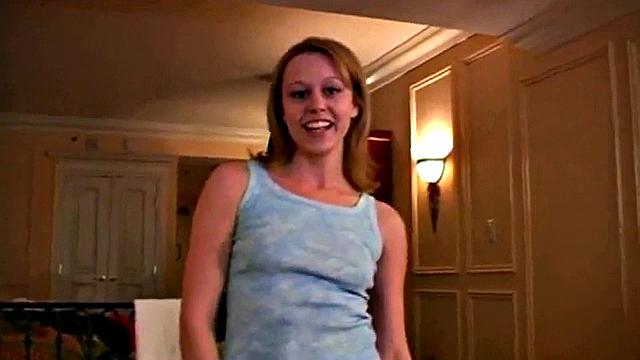 18plus redhead sucking off camera guy during the photoshoot