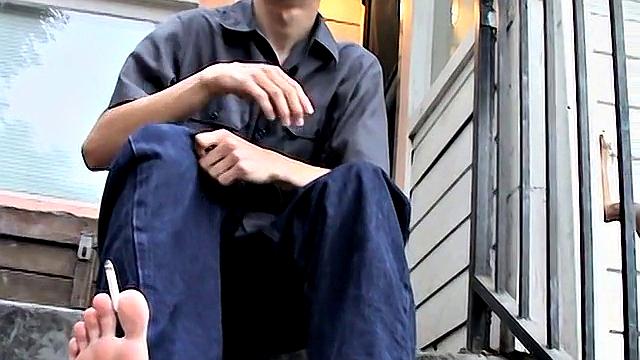Str8 Boy Foot Show Outside - Ian Madrox
