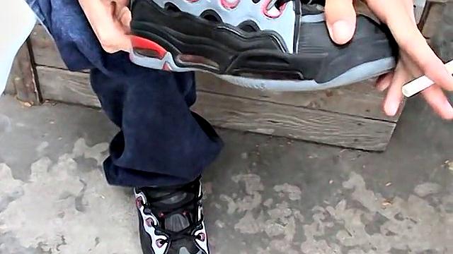 Str8 Boy Foot Show Outside - Ian Madrox