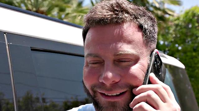 Hairycunt petite cockriding man