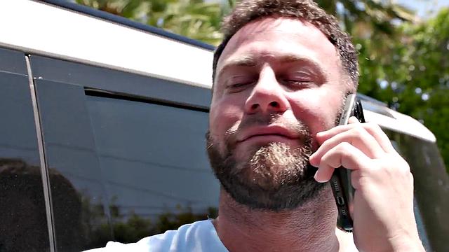 Hairycunt petite cockriding man