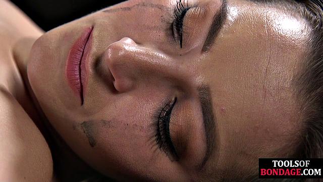 tied slut pussy destroyed by machine