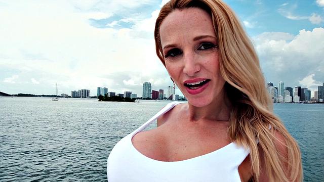 The Billi Bardot Show