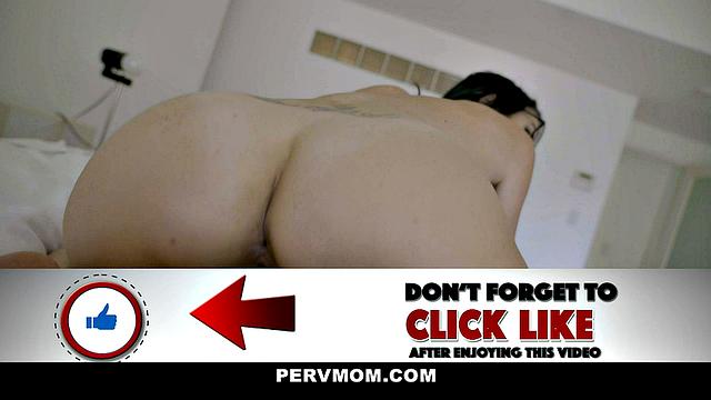 Plowing My Stepmom Before Divorce