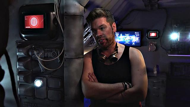 космический таксист жестко трахает принцессу марса