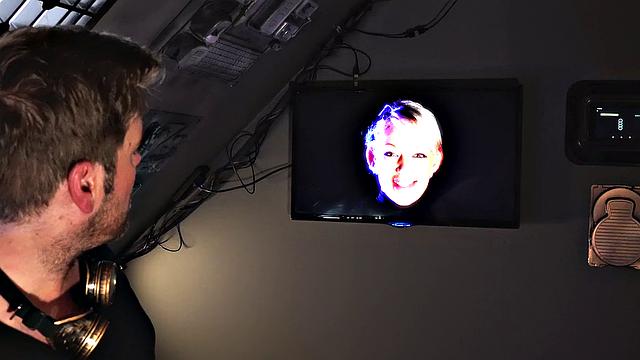 космический таксист жестко трахает принцессу марса