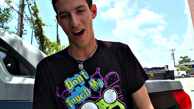 Ebony picked up thug fucked outdoors for cash by white top