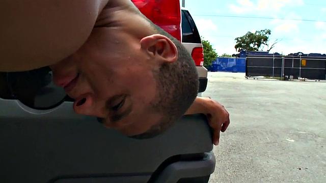 Ebony picked up thug fucked outdoors for cash by white top