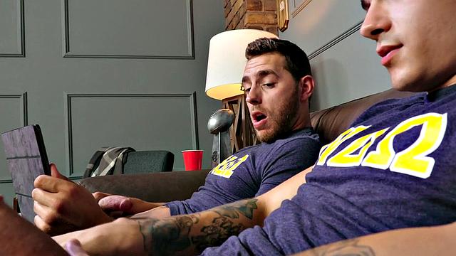 Athletic coed bred in doggy and missionary after rimjob