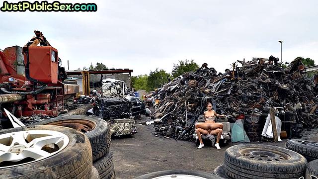 Cockhungry slut fucked on landfill