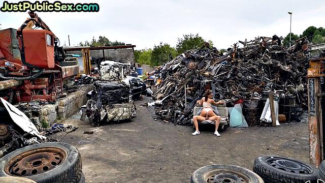 Cockhungry slut fucked on landfill