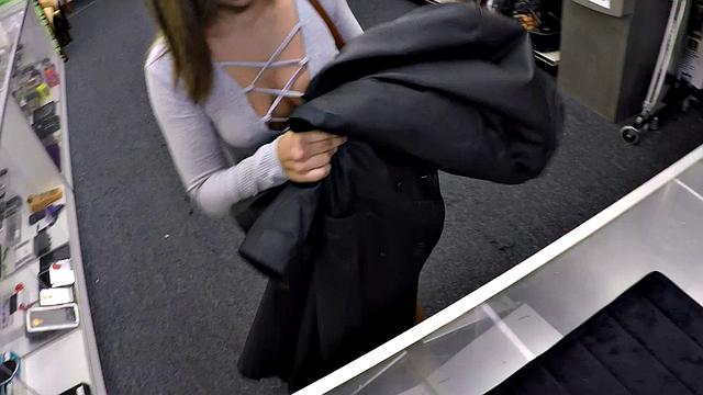 Watch this amateur latin pawnshop employee blow & fuck manager before getting her big ass pounded in the backroom