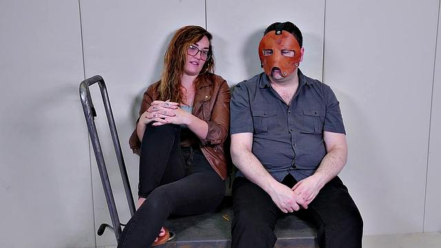 Submissive babe sucking her master