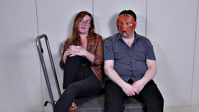 Submissive babe sucking her master