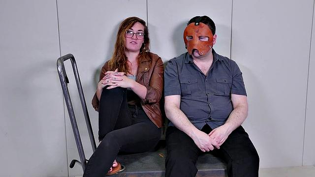 Submissive babe sucking her master