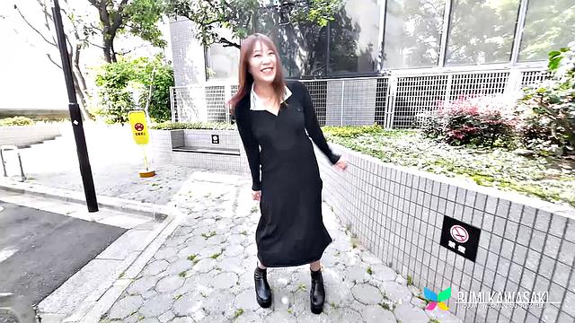 Introducing Rumi Kawasaki: Thick Busty Lady