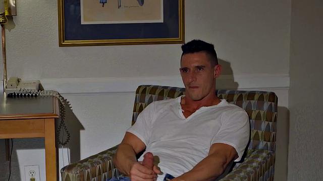 Facial stud barebacked in double anal till facial