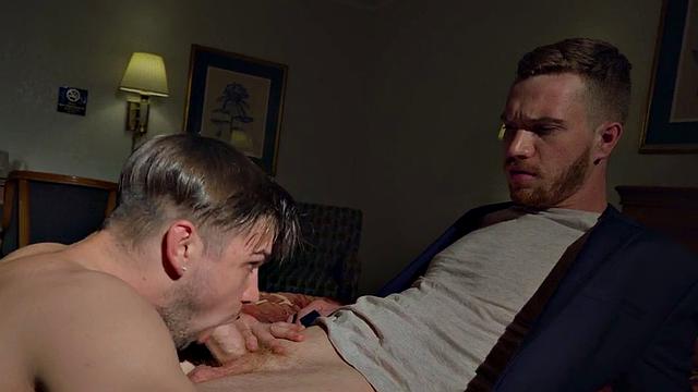 Facial stud barebacked in double anal till facial