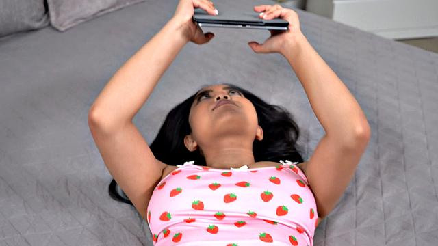 Luck Little Stepsister