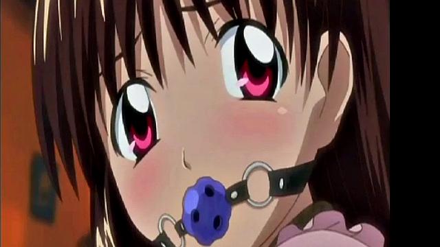 рыжая госпожа в очках жестко наказывает раба в тройке