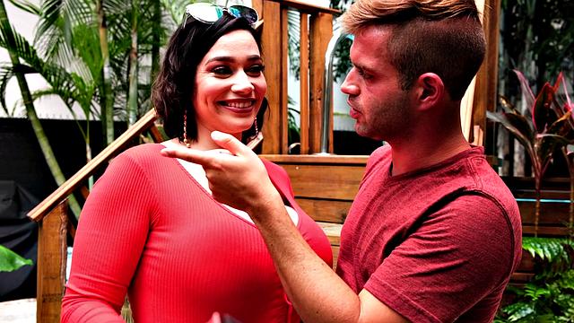 Brooklyn Springvalley: Busty Booty Call