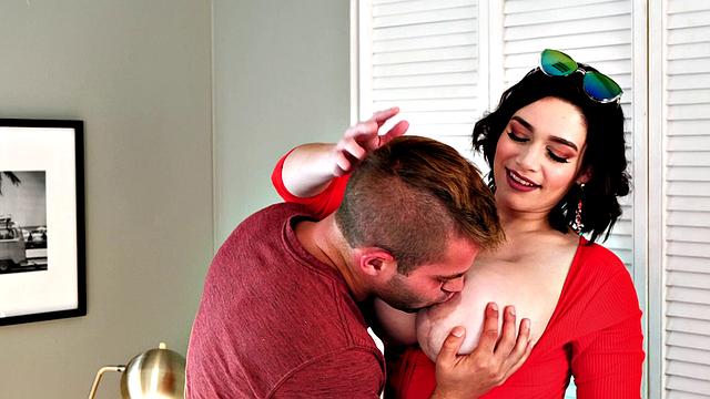 Brooklyn Springvalley: Busty Booty Call