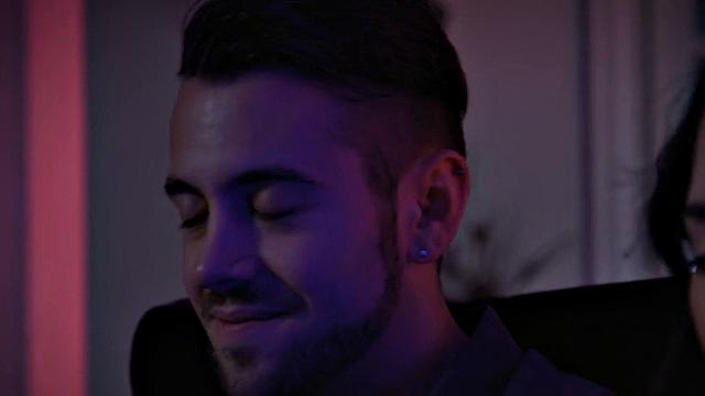 Tattooed babe deepthroats and gets her pussy pounded in the bedroom