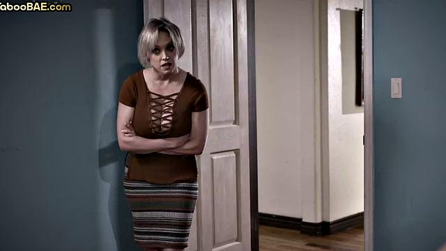 Ebony Lesbos tribbing each other with GF