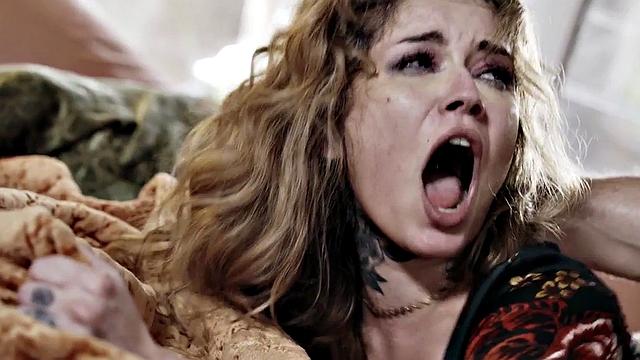 Bigbooty stepmom fucked by stepson in pussy in doggystyle