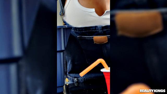 College Girl Gets What's Cumming