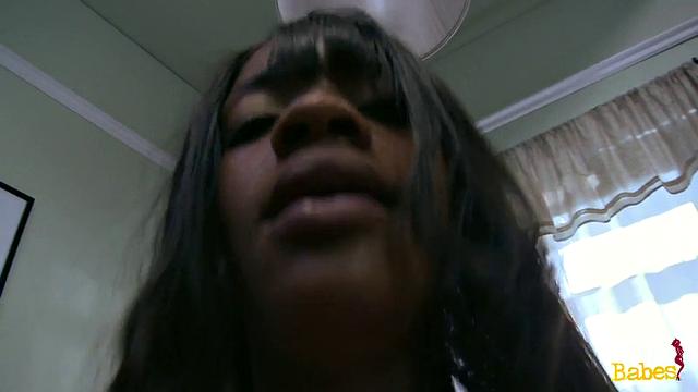 Hot ebony Rihanna Skie